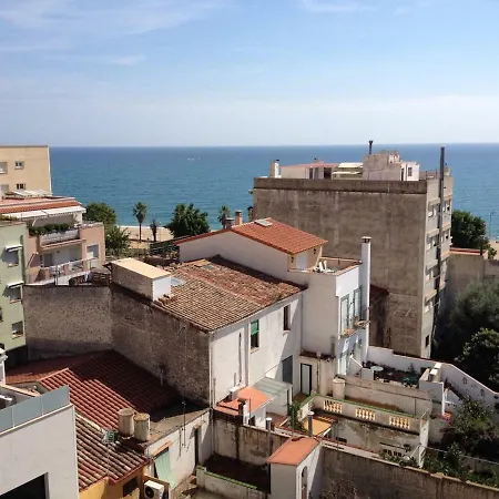 Artistic With Panoramic Views Daire Canet De Mar